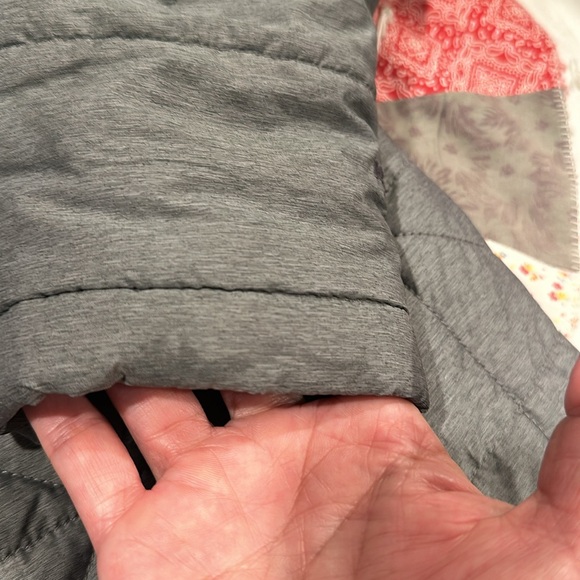 The North Face Women’s medium coat - Picture 7 of 13